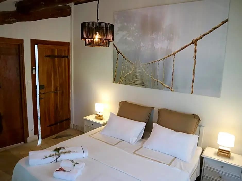 Mas des Poulains Chambres d'hotes - Photo 3