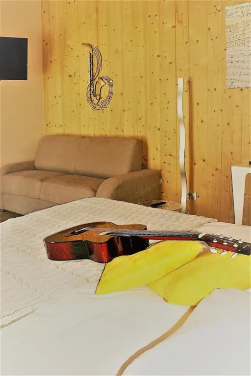 What Else Hotel - Photo 1