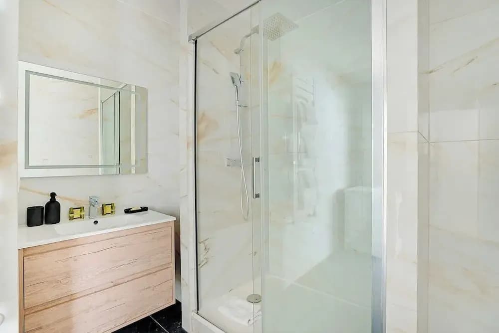 Sleek & Refined Apartment - Levallois-perret - Miniature 7