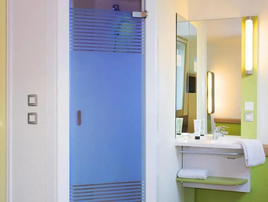 Ibis Budget Aix-En-Provence Les Milles - Miniature 8