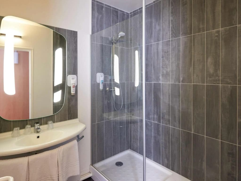 ibis Cholet - Miniature 8