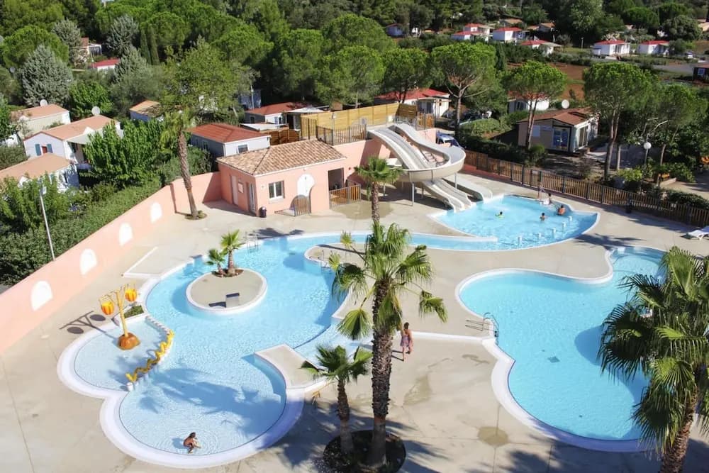 Mobile Home in Bessan With Communal Pool - Photo 5
