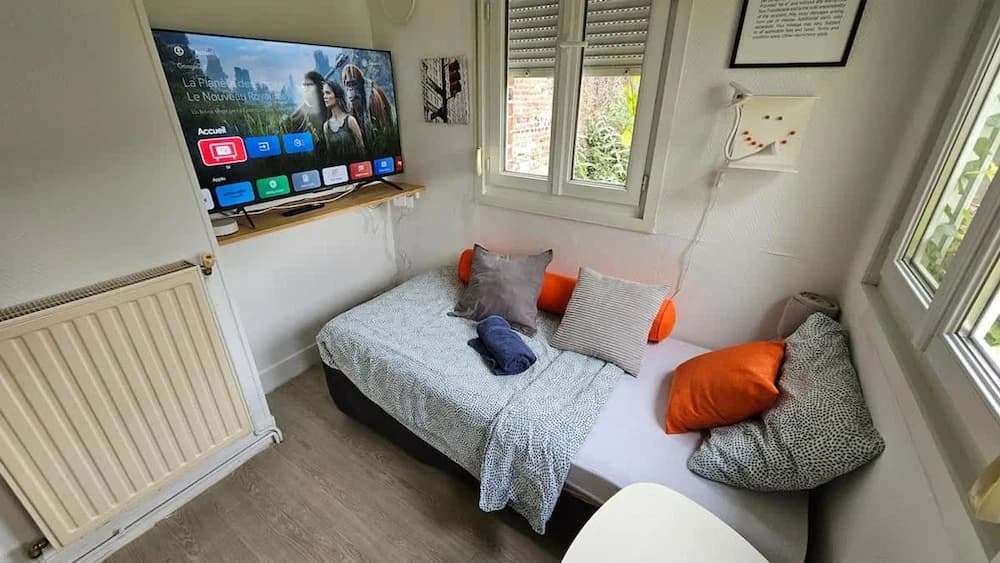 Les Glycines - Studio 9m2 Cosy et Reposant 1p - Photo 2