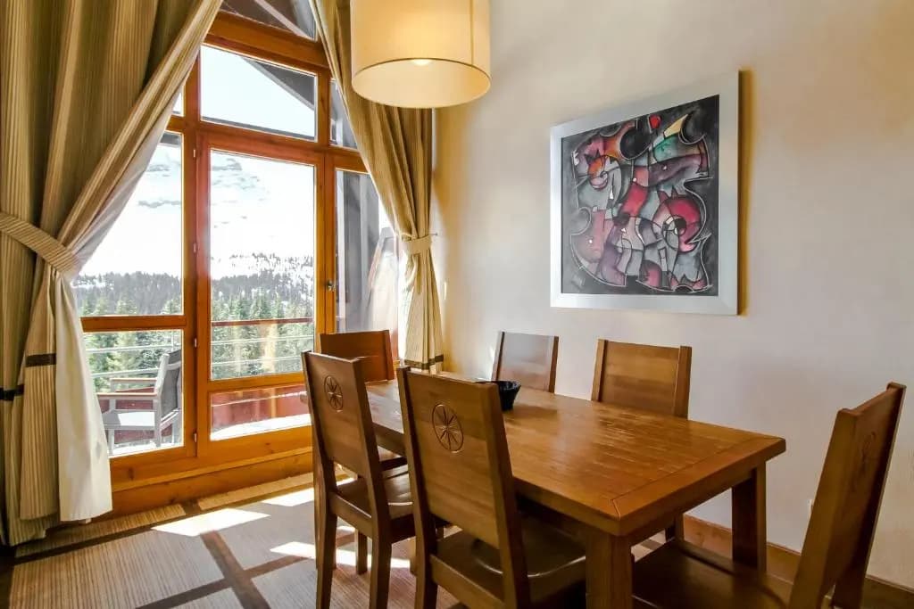 Private penthouse 2-bed Apartment, ski in and out in 5* Flaine Residence - Photo 3
