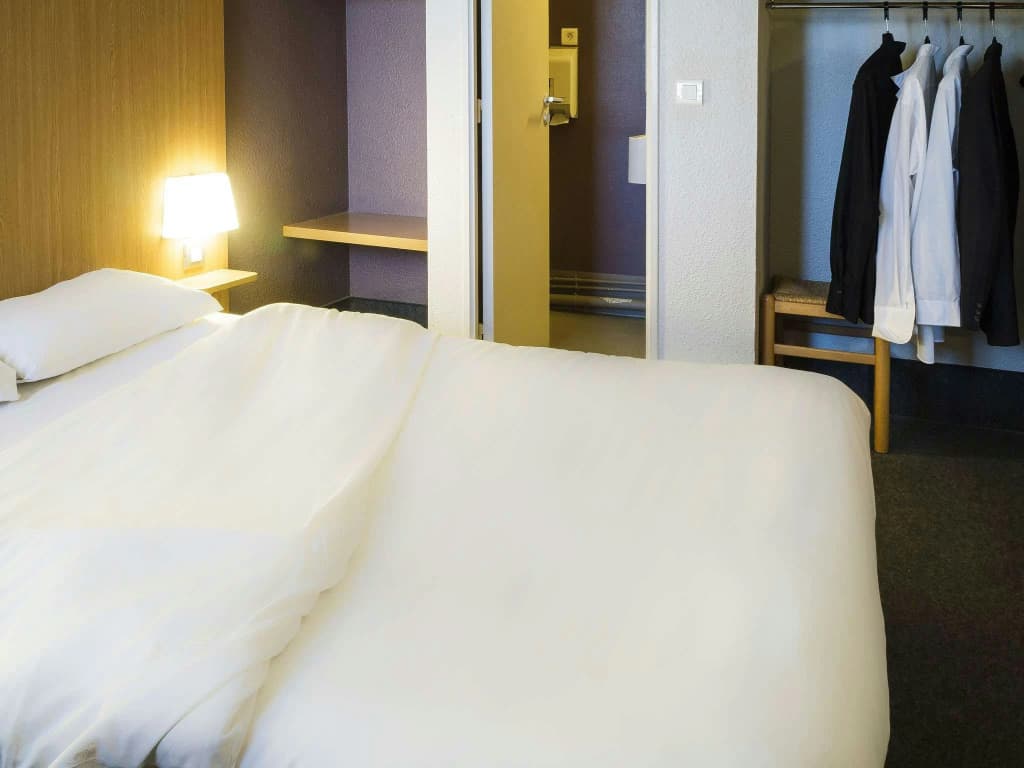 B&B HOTEL Saint-Brieuc - Photo 3