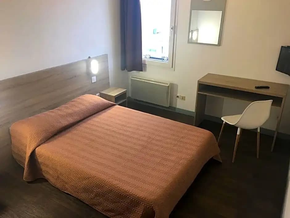 Hotel Motelia - Photo 5