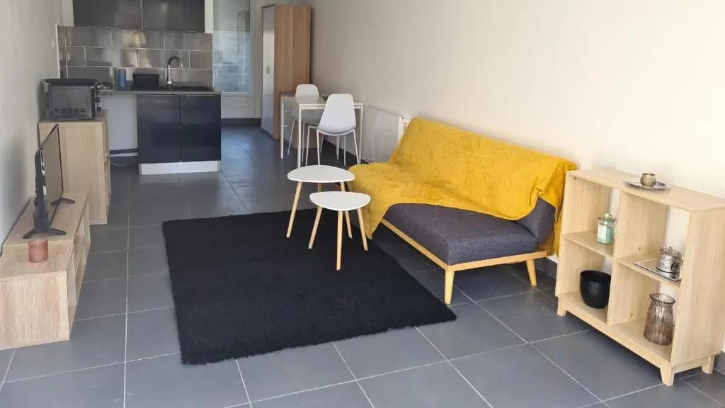 Jolie studio au calme avec jardin privatif. - Photo 4