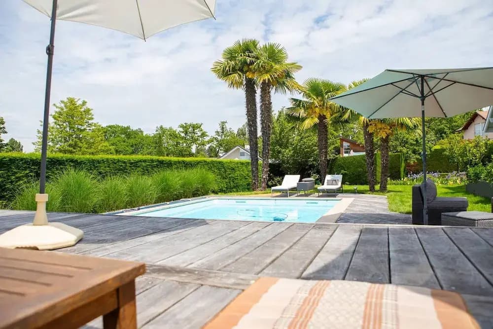 Villa au Bord du lac Avec Piscine Privee et Acces Direct au lac - Photo 2