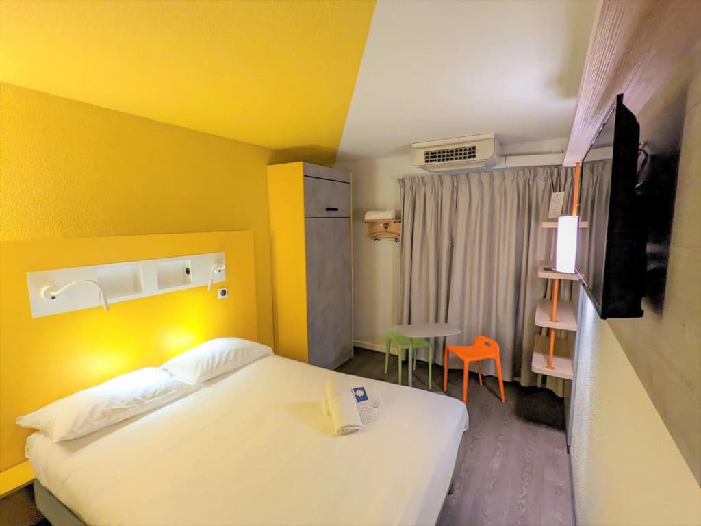 Ibis Budget Marseille Vieux Port - Miniature 7