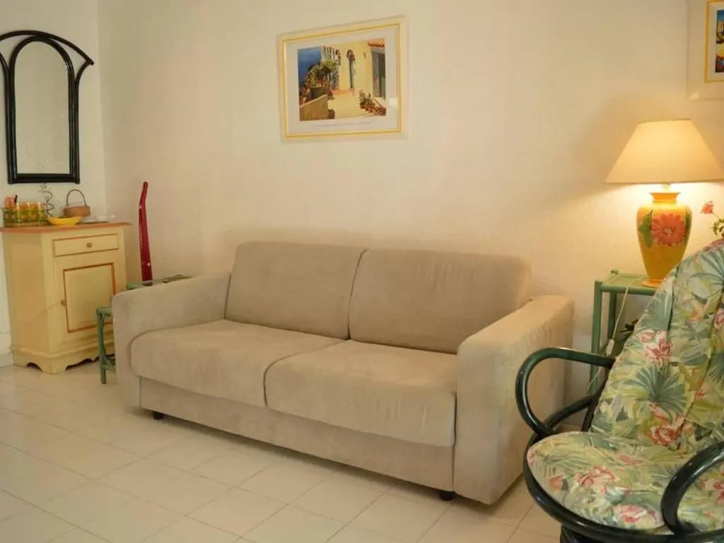 Maison Le Lavandou, 3 pièces, 6 personnes - FR-1-251-20 - Photo 1