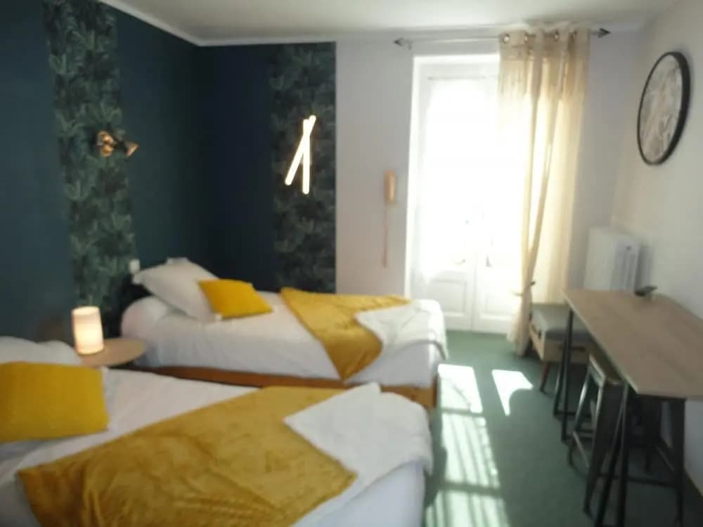 Hôtel Aux Armes d'Estaing - Photo 3