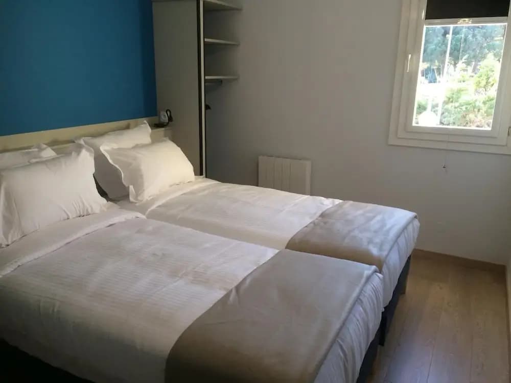 Hôtel Azur - Miniature 6