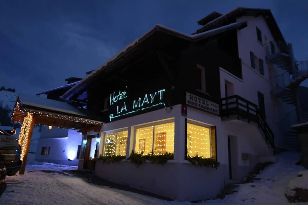 Hôtel La Mayt - Photo 1