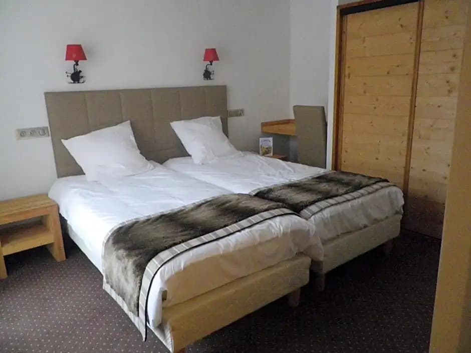 Hotel L'Ensoleillé - Photo 3