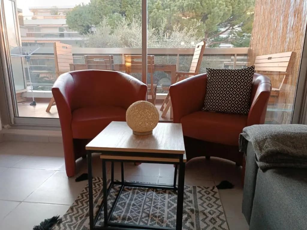 Le Corinthe studio apartment - Miniature 7