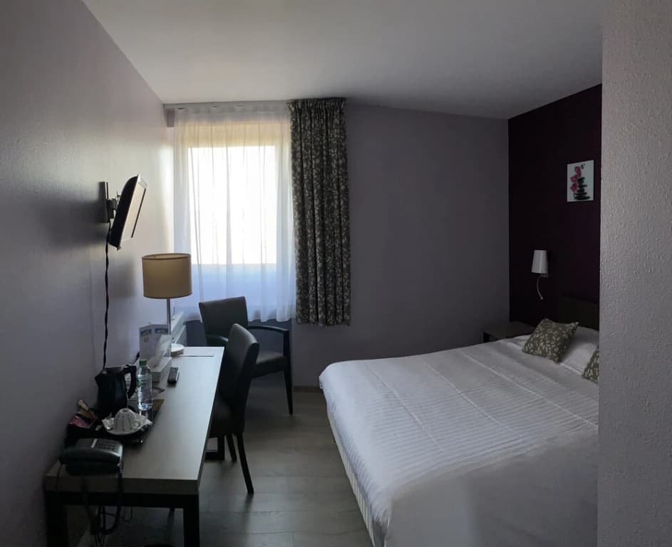 Cit' Hôtel la Pyramide - Photo 5