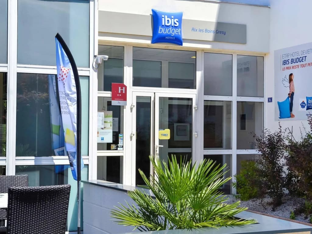 Hôtel ibis budget Aix-les-Bains Nord - Photo 1