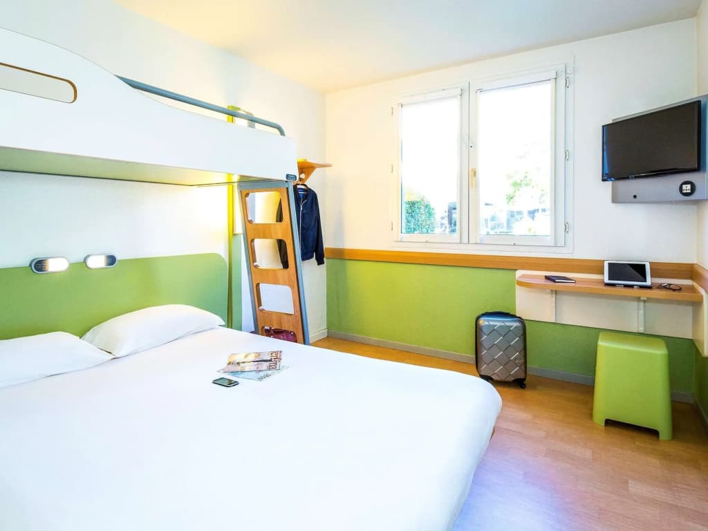 ibis budget Aubagne Les Paluds Agora - Photo 4