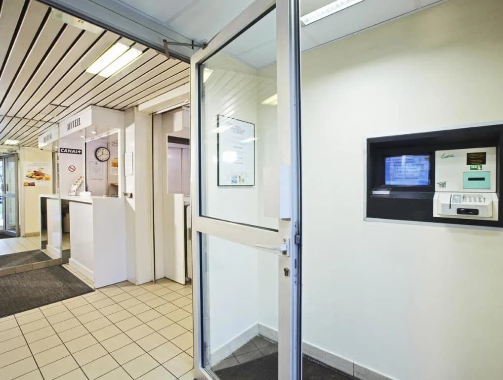 Première Classe Grenoble Nord - Voreppe - Photo 5