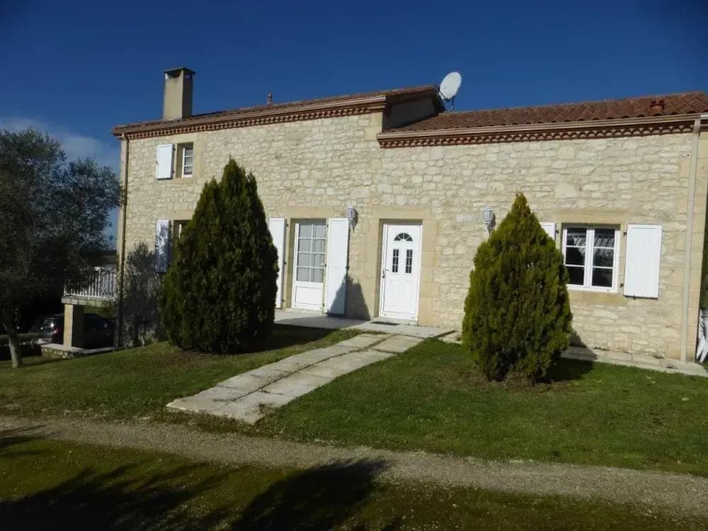 Spacious Holiday Home in Monsegur With Pool - Photo 1