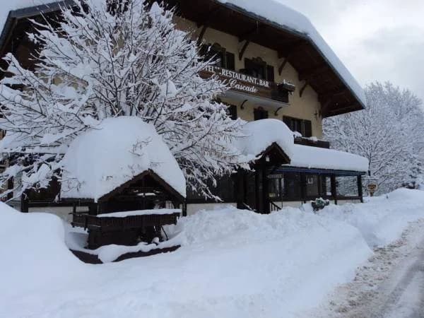 Hôtel la Cascade - Photo 1