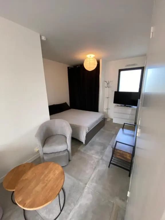 FLEUR DE SEL logement de 21m2 avec prêt vélos, meublé Tourisme 2 étoiles, cuisine et sdb privées avec terrasse clôturée de...