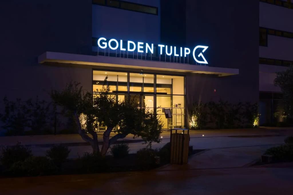 Golden Tulip Porto Vecchio - Photo 1