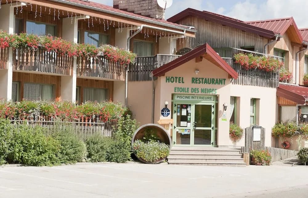 Hotel Etoile Des Neiges - Photo 1