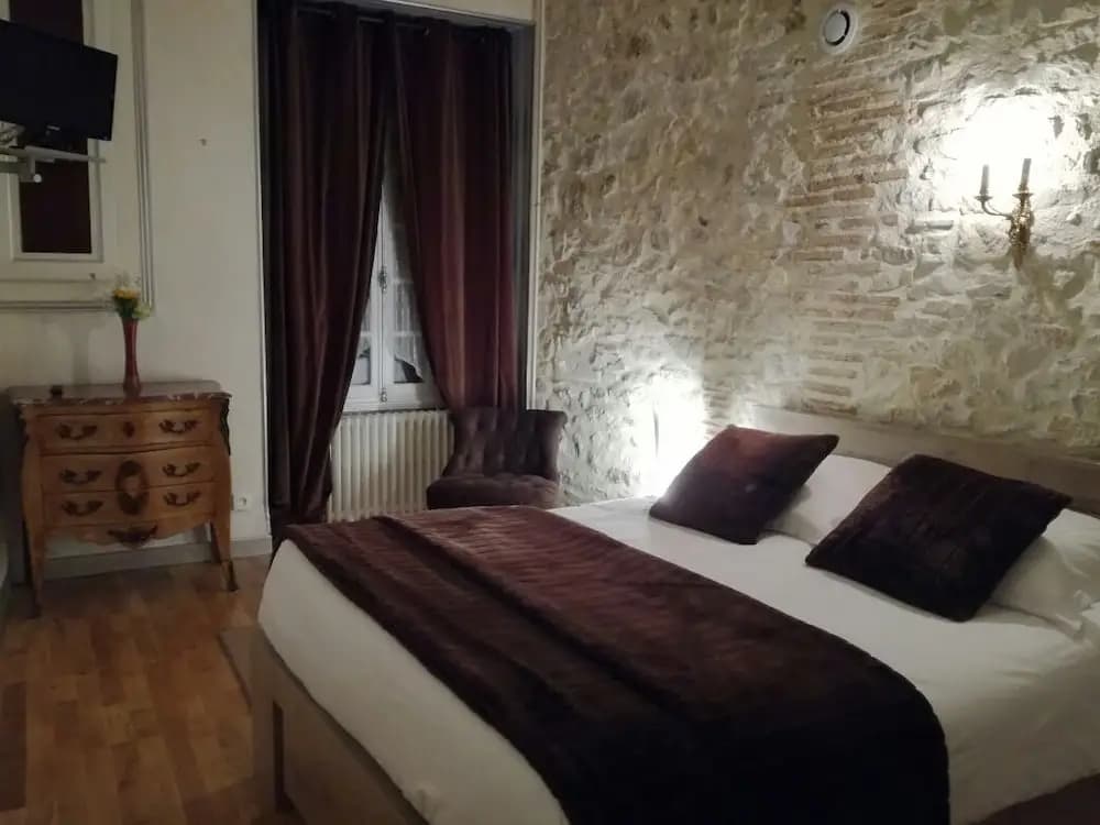 Hôtel de l'Ecu - Photo 2