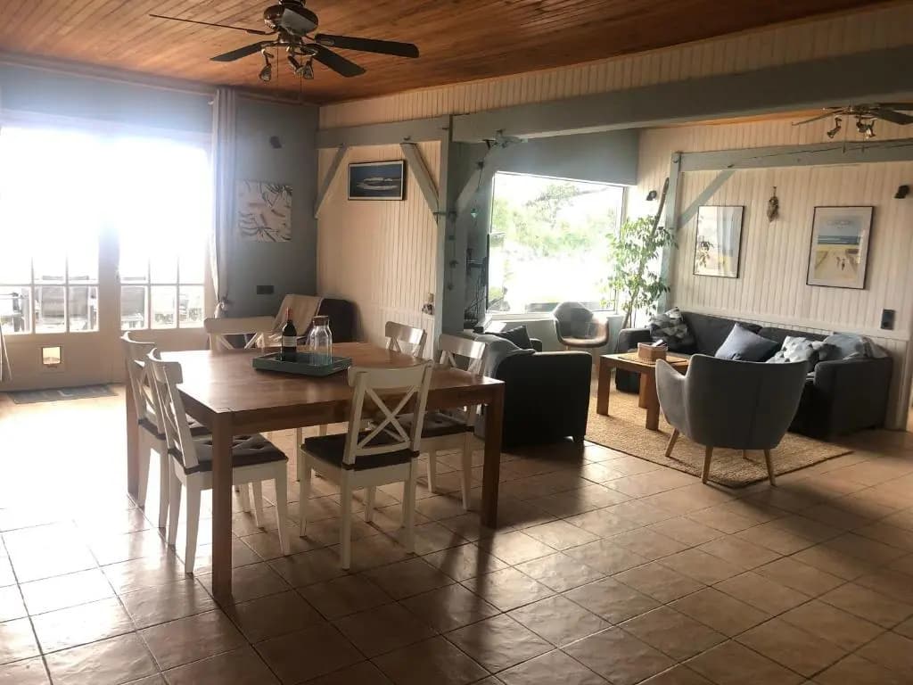 Maison au Bord de l'eau - Photo 2