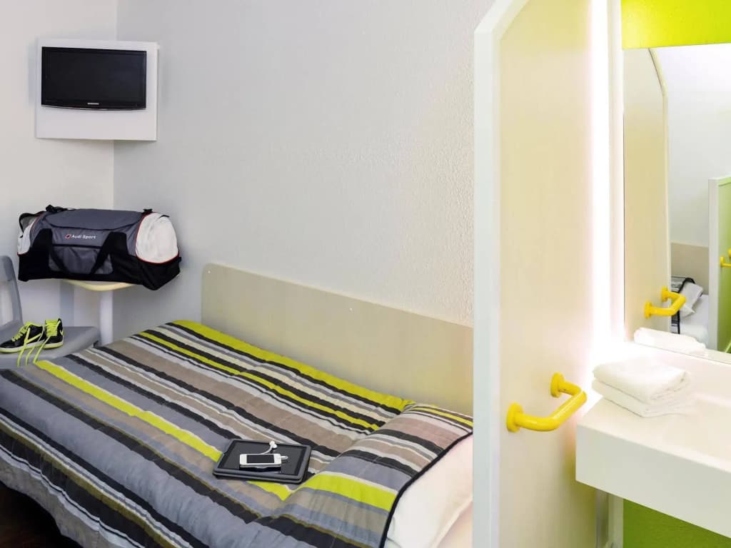 Hotelf1 Blois - Photo 2