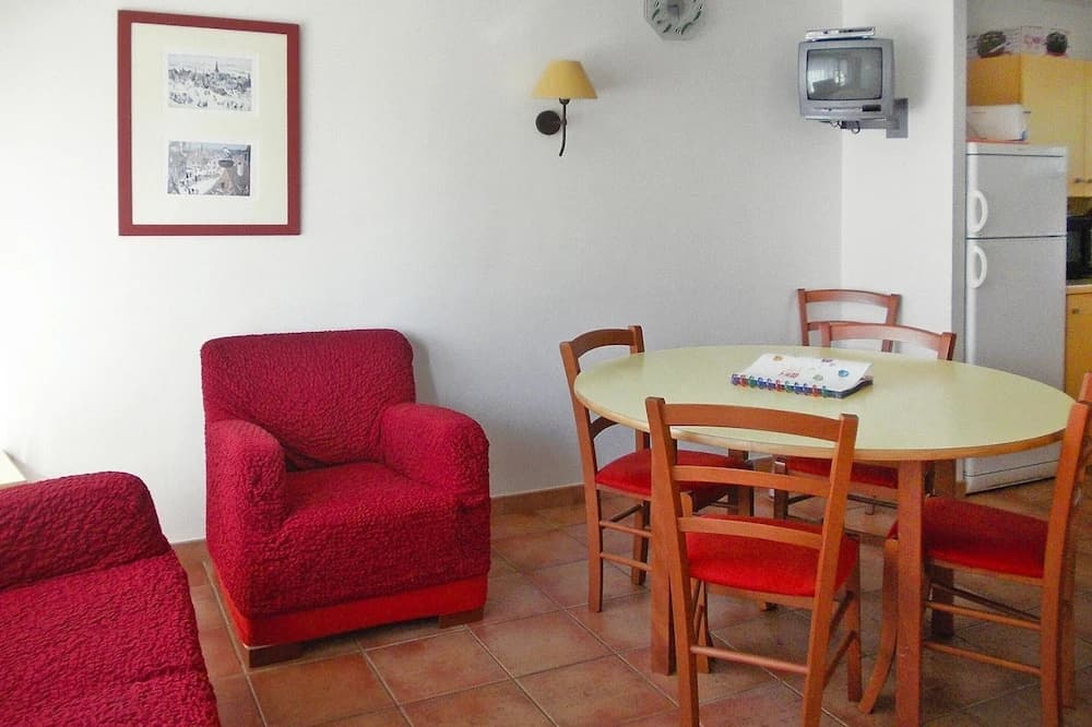 Apartment in a Holiday Resort in Saales With Terrace - Miniature 6