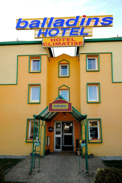 Welcomotel - Photo 1
