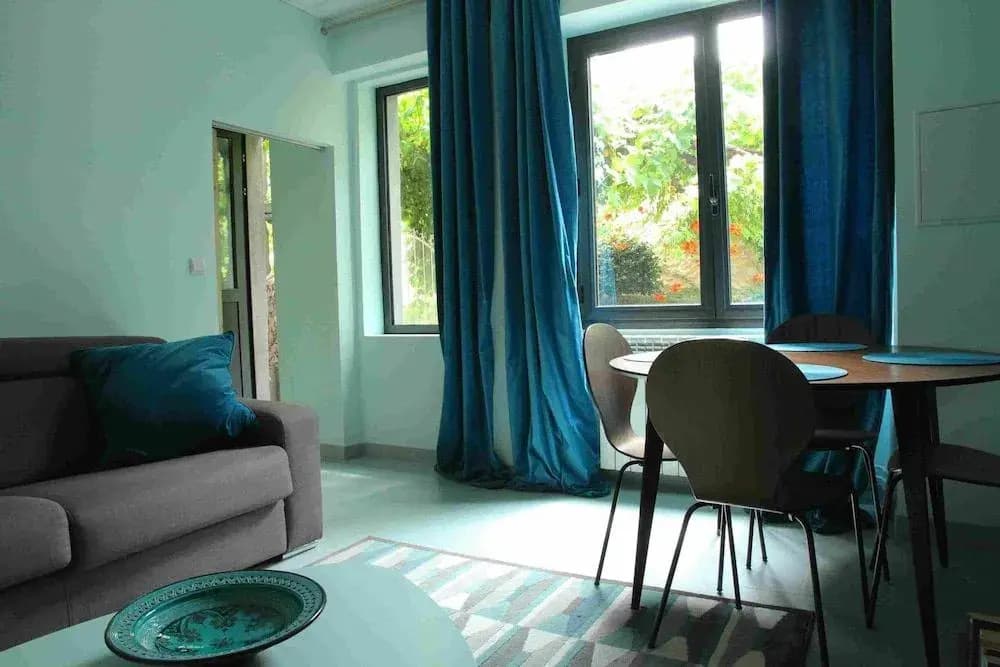 Maison d'Hôtes Côté Cour - Photo 1