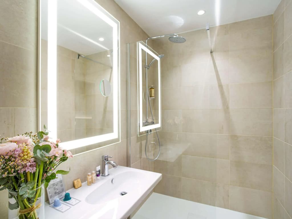 Mercure Rennes Place Bretagne - Miniature 8