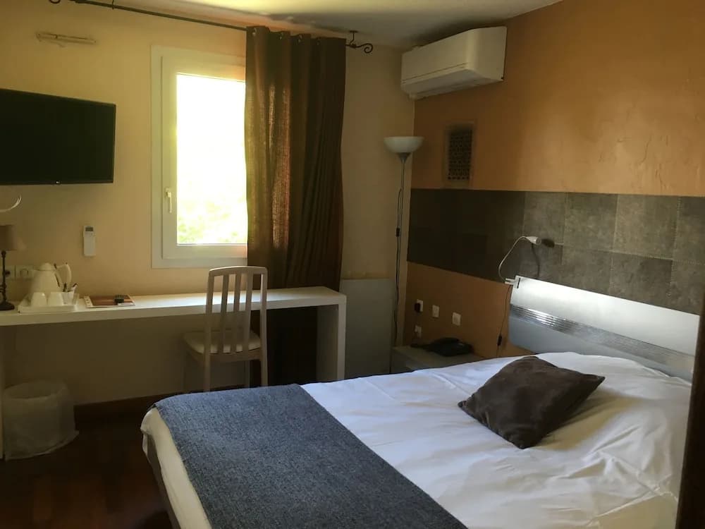 Hôtel La Roselière - Photo 2