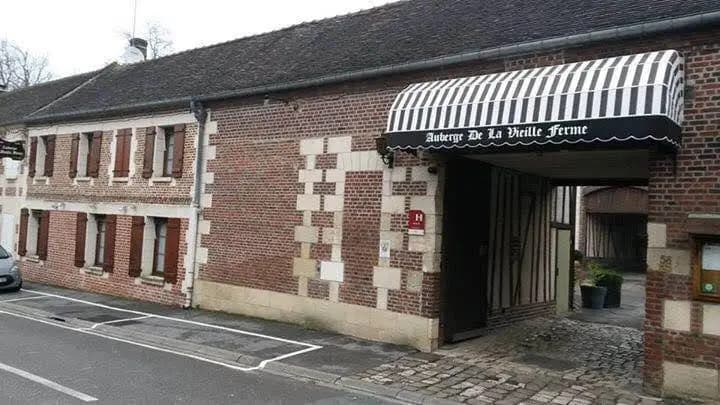 Auberge de la Vieille Ferme - Photo 1