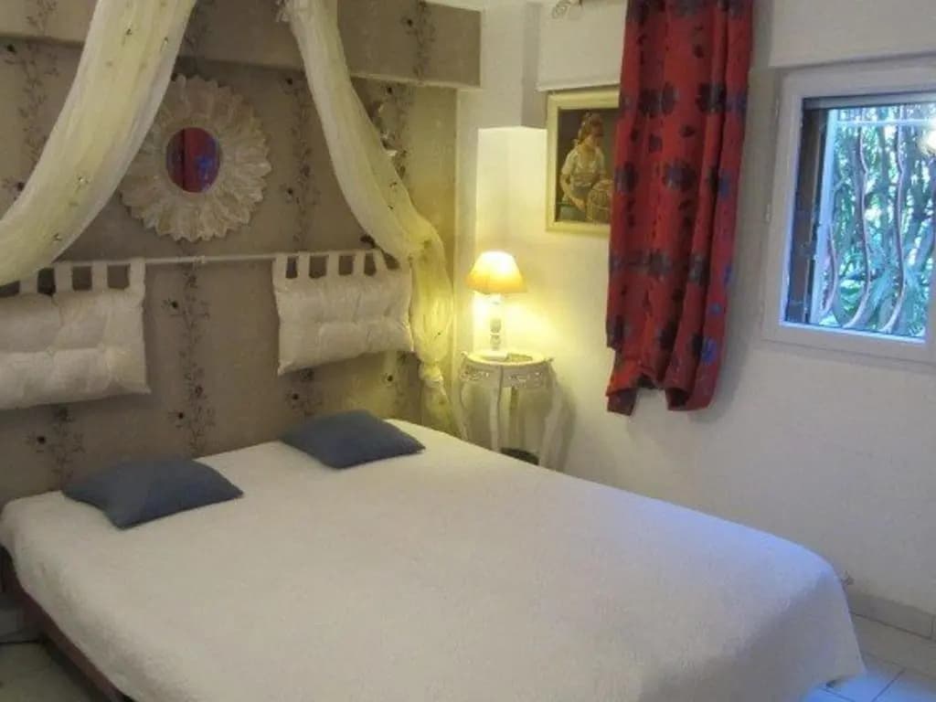 Appartement Le Lavandou, 2 pièces, 4 personnes - FR-1-251-12 - Photo 1