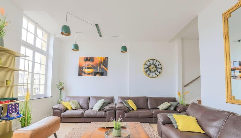Amazing Duplex Apartment 8P - Miniature 8