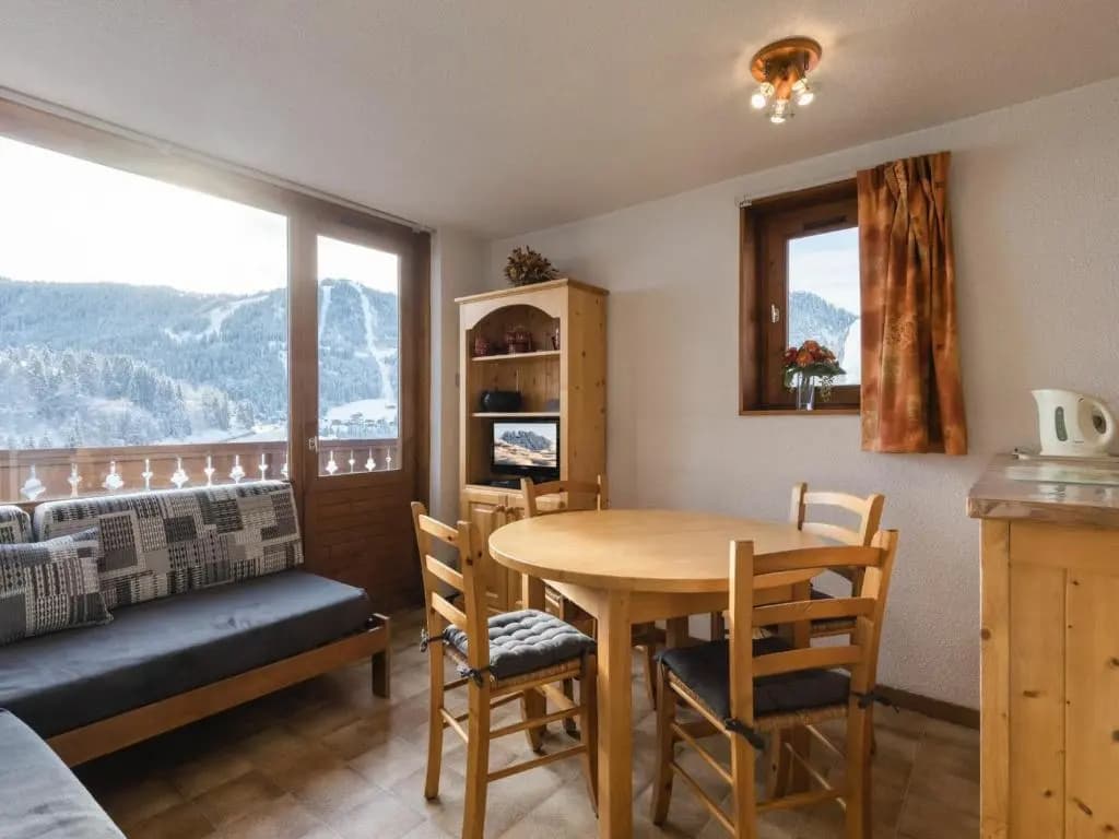 Appartement La Clusaz, 2 pièces, 5 personnes - FR-1-304-33 - Photo 4