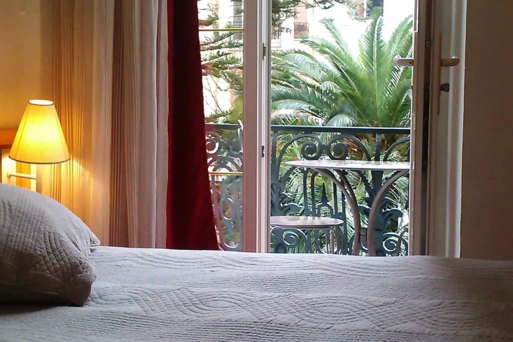Hotel Oasis - Miniature 6