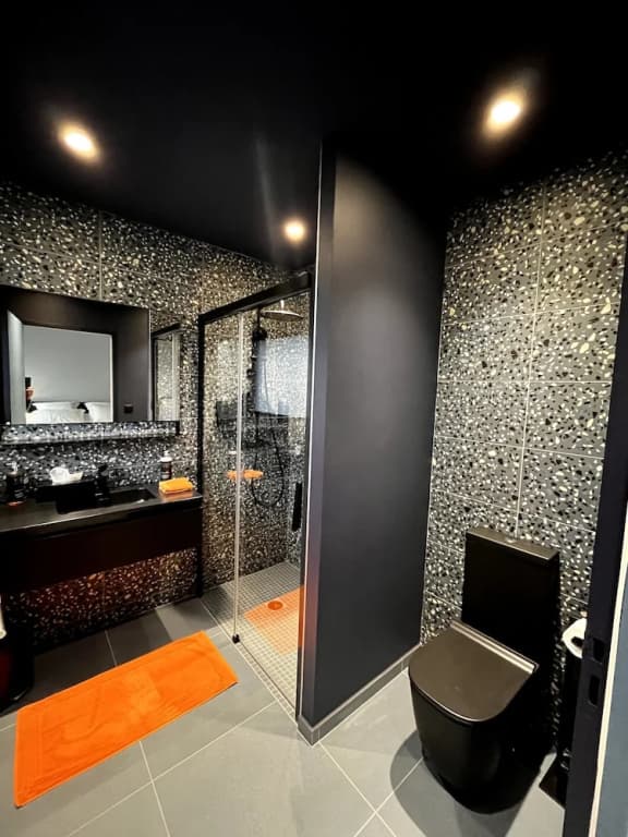 Suite 28 - Miniature 7