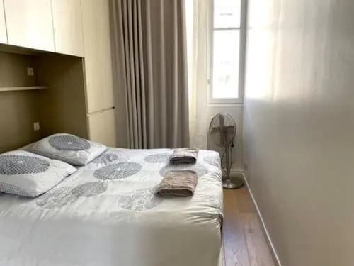 Delightful 1BR next to the Eiffel Tower - Photo 2