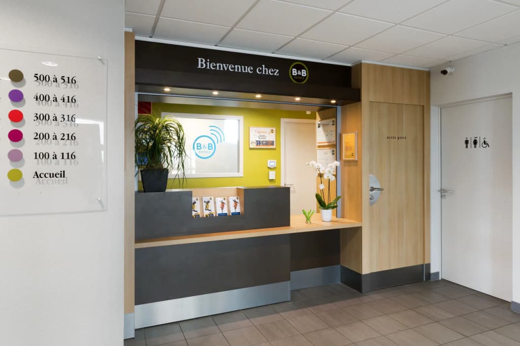 B&B HOTEL La Roche-sur-Yon - Photo 2