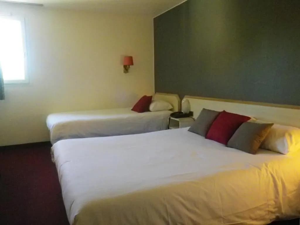 Hôtel Amys Grenoble-Voreppe - Photo 2