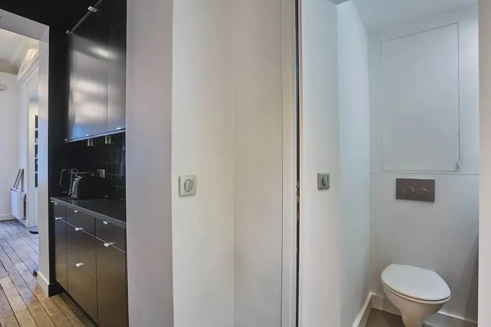Elegant Appartment St Germain des Pres Invalides - Miniature 8