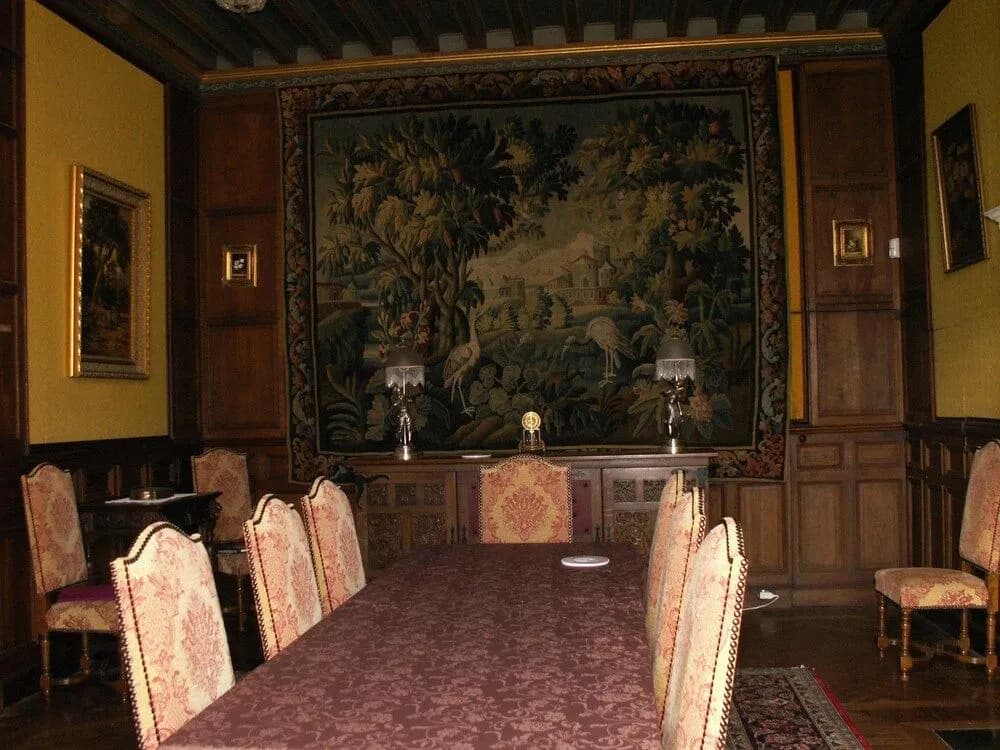 Château de la Court d'Aron - Photo 4