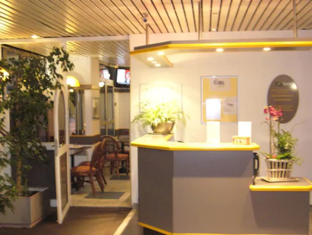 Egg Hotel Dieppe Centre Ville - Photo 1