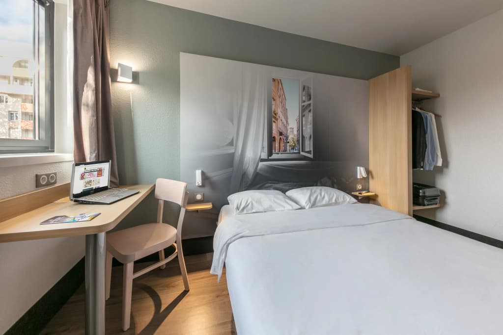 B&B HOTEL Toulouse Centre Canal du Midi - Photo 5