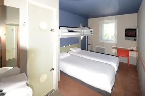 ibis budget Brive-la-Gaillarde - Photo 5